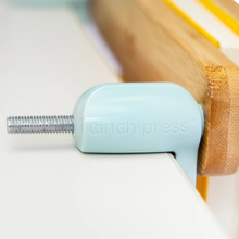 Prensa de Cinch (Book Press Cinch) de We r