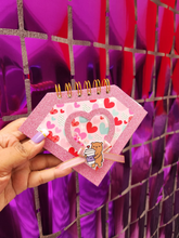 Mini curso de libreta glitter con shaker de corazon